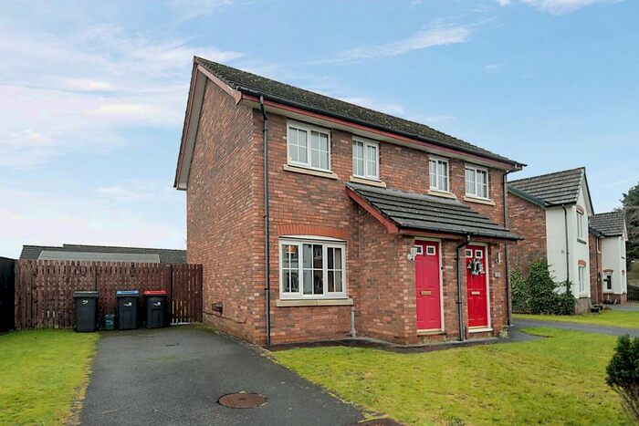 2 Bedroom Semi-Detached House To Rent In Heathhall, Dumfries, DG1