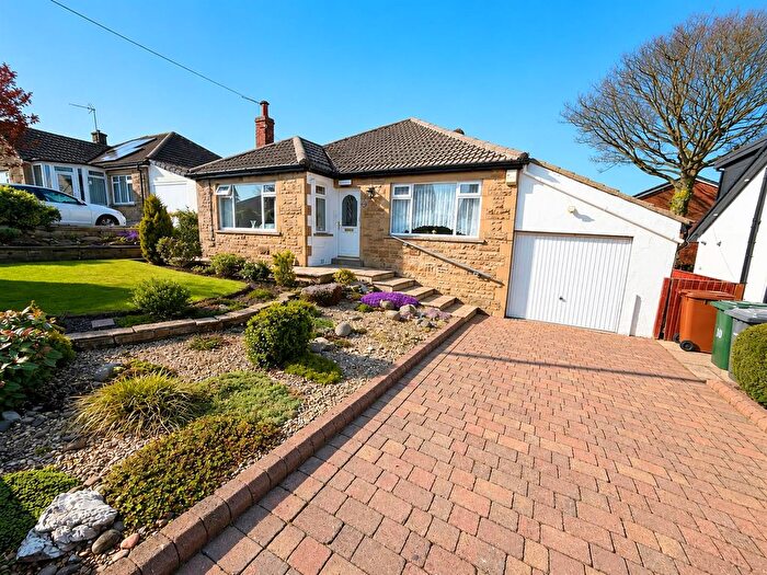 3 Bedroom Detached Bungalow For Sale In Briarfield Avenue, Idle, BD10
