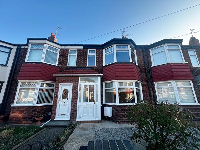 2 Bedroom Property To Rent In Luton Road, Hull, HU5