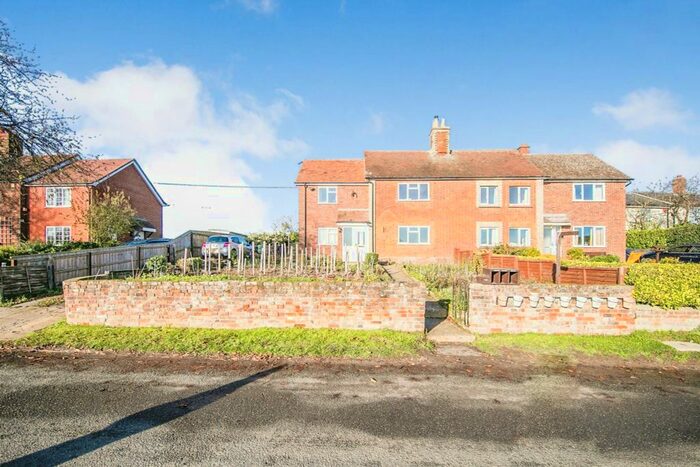 3 Bedroom Semi-Detached House For Sale In Gestingthorpe Road, Belchamp Walter, Sudbury, CO10