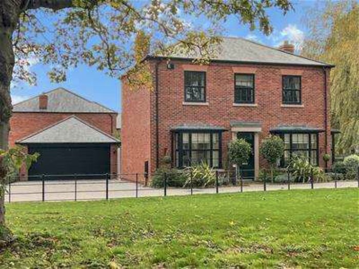 5 Bedroom Detached House For Sale In Marrow Close, Rugby, CV23