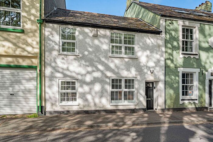 3 Bedroom Cottage For Sale In Longbrook Street, Plympton St Maurice, PL7