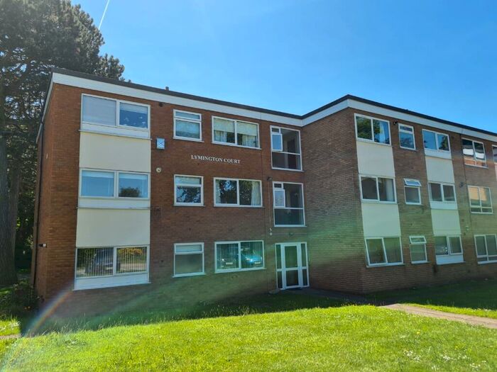 2 Bedroom Flat To Rent In Station Road, Sutton Coldfield, B73