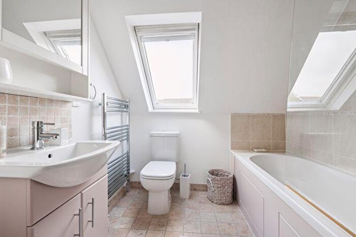 1 Bedroom Flat For Sale In Marlow, SL7