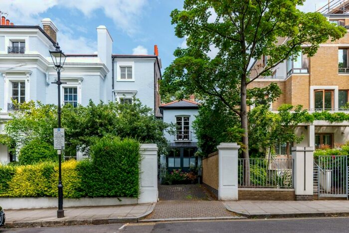 2 Bedroom Terraced House To Rent In Highbury Crescent, London, N5