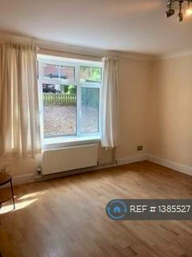 4 Bedroom Terraced House To Rent In Garbett Road, Winchester, SO23