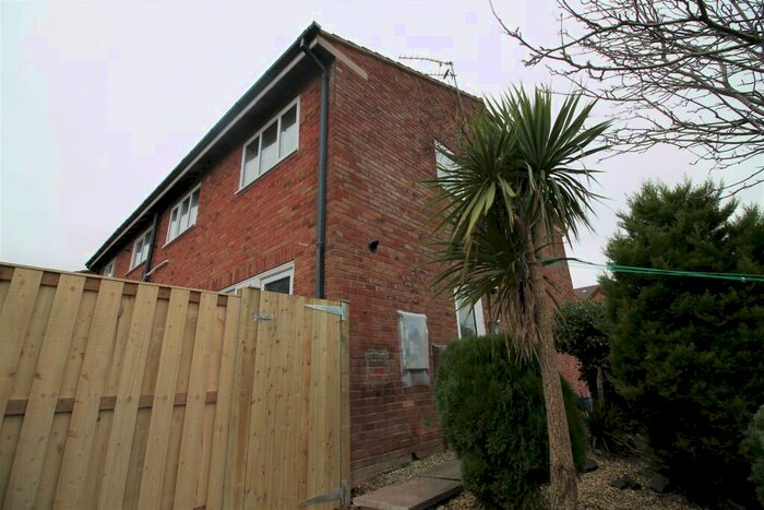 2 Bedroom Apartment To Rent In Bryn Eryr, Colwyn Heights, LL29