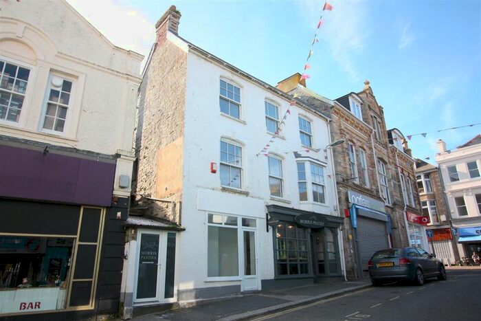 2 Bedroom Flat To Rent In Gover Lane, Newquay, TR7
