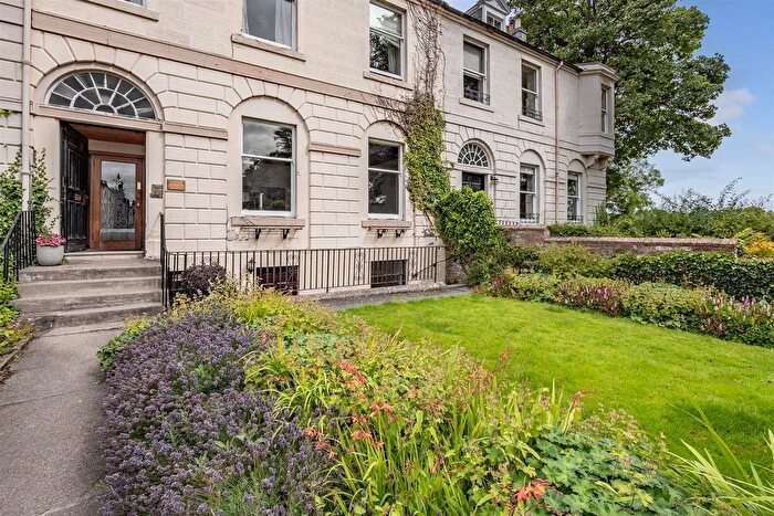 2 Bedroom Flat To Rent In Barossa Place, Perth, PH1