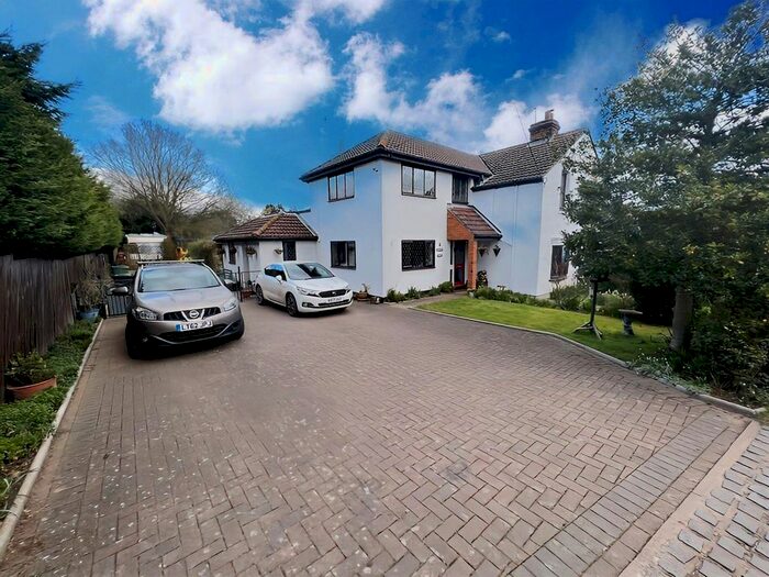 4 Bedroom Semi-Detached House For Sale In Spring Elms Lane, Little Baddow, Chelmsford, CM3