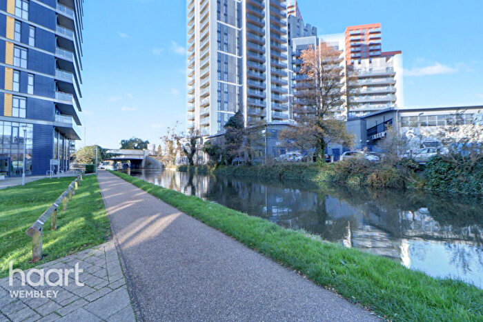 2 Bedroom Apartment For Sale In Alperton, HA0