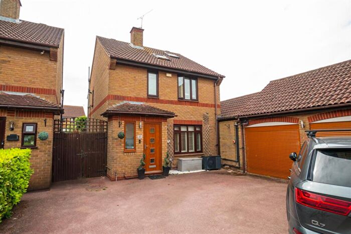 5 Bedroom Detached House For Sale In St. Marks Court, Eccles, Aylesford, ME20
