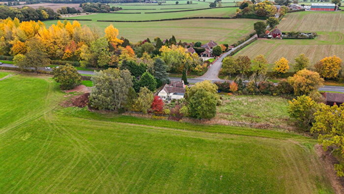 3 Bedroom Detached House For Sale In Tolgate Cottage, Sutton Road, Tamworth, B78