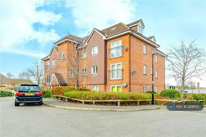 2 Bedroom Flat To Rent In Old School Place, Croydon, CR0