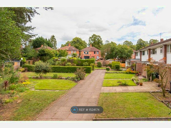 2 Bedroom Terraced House To Rent In Vicarage Fields, Warwick, CV34