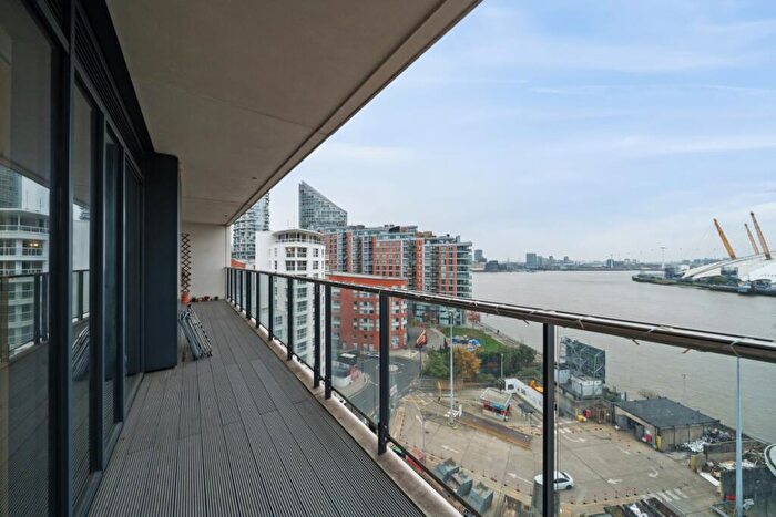 3 Bedroom Flat For Sale In Yabsley Street London, E14
