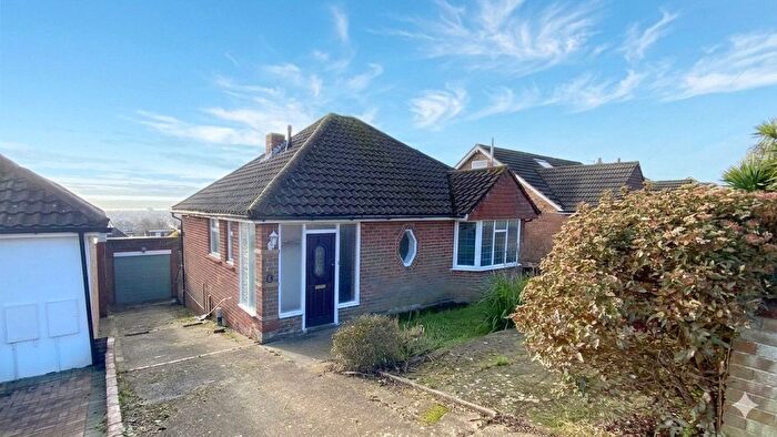 2 Bedroom Bungalow For Sale In Firle Road, North Lancing, West Sussex, BN15