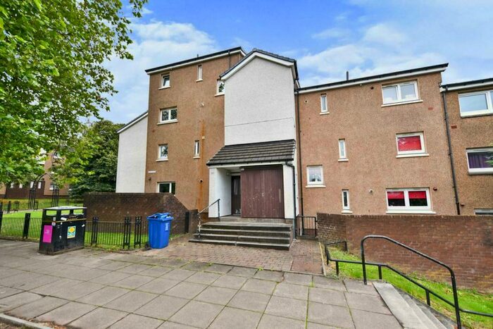 4 Bedroom Maisonette To Rent In Ark Lane, Dennistoun, Glasgow, G31