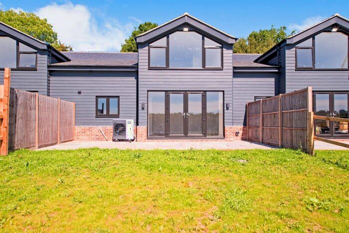 3 Bedroom Terraced House For Sale In Shantock Lane, Bovingdon, Hemel Hempstead, HP3