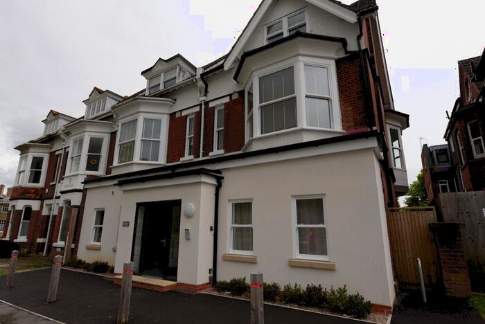 1 Bedroom Flat To Rent In College Place, Southampton, SO15