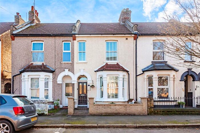 2 Bedroom Terraced House For Sale In Sheringham Avenue, Romford, RM7