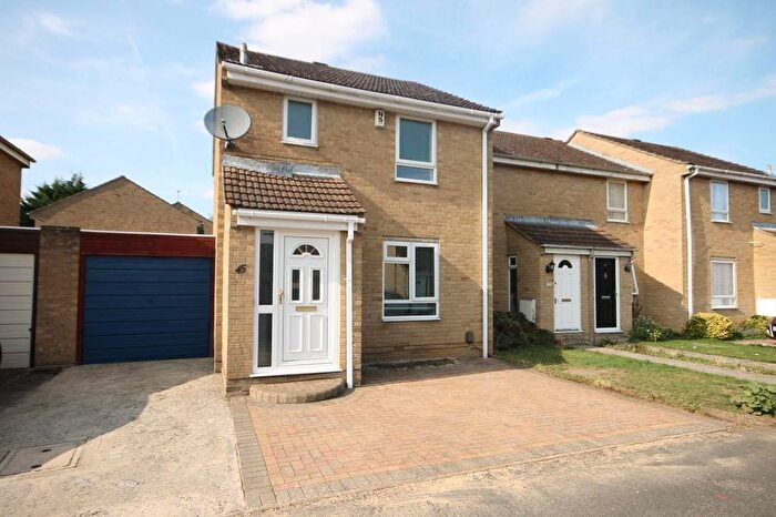 3 Bedroom Detached House To Rent In Chorefields, Kidlington, OX5
