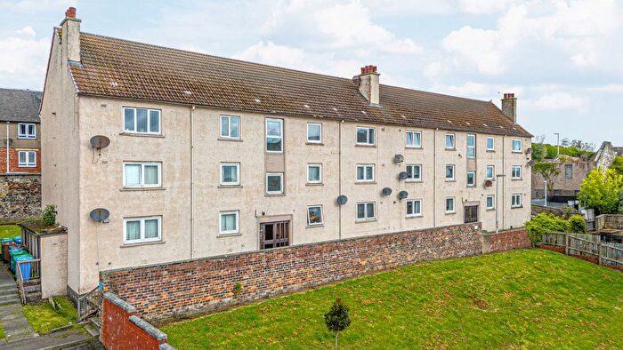 2 Bedroom Flat For Sale In Castlerig, Kinghorn, Burntisland, KY3