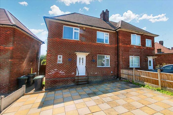3 Bedroom Semi-Detached House To Rent In South Street, Eastwood, Nottingham, NG16