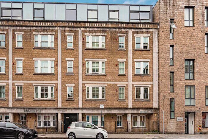 1 Bedroom Flat For Sale In Hackney Road, London, E2