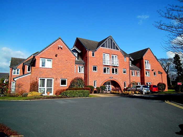 2 Bedroom Flat To Rent In Wright Court, London Road, Nantwich, CW5