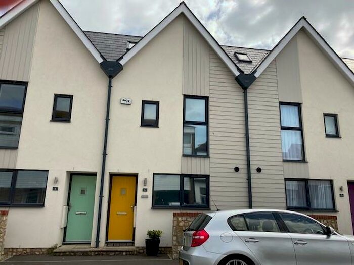 4 Bedroom House To Rent In Victoria Road, Hythe, CT21