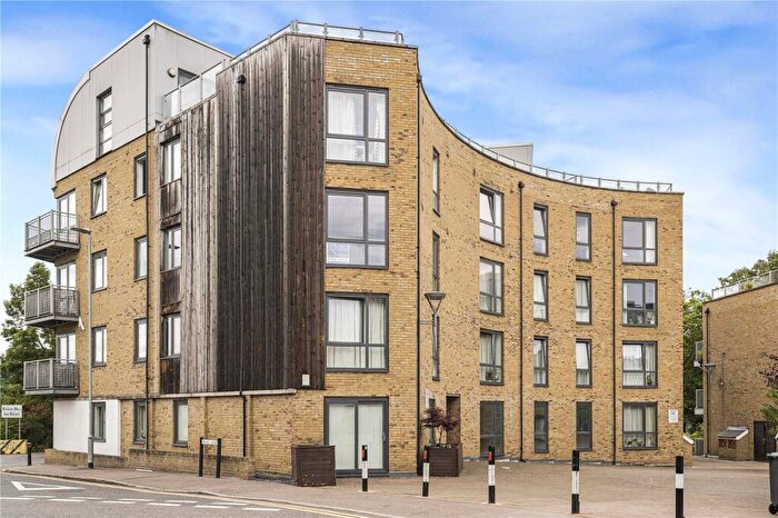 2 Bedroom Apartment To Rent In Elder Court, Hertford, Hertfordshire, SG13