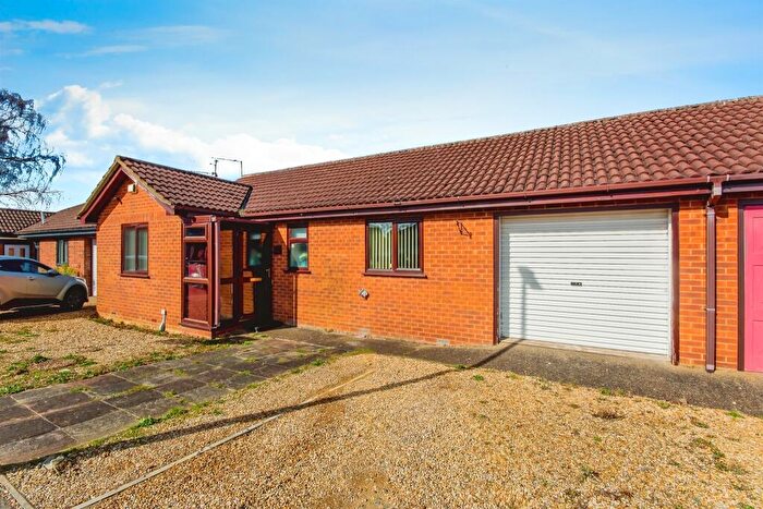 2 Bedroom Bungalow For Sale In Woolcroft Close, Leverington, Wisbech, PE13