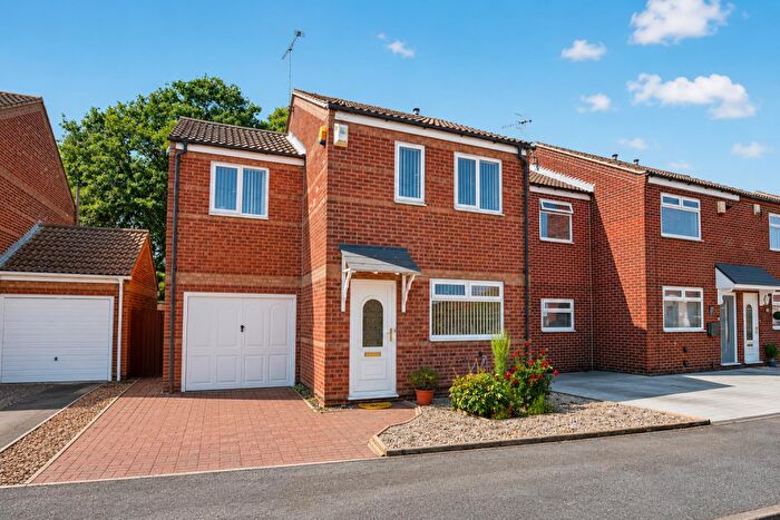 3 Bedroom Detached House For Sale In Rugby Close, Nottingham, NG5