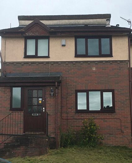 2 Bedroom Semi-Detached House To Rent In Paterson Close, Stocksbridge, Sheffield, South Yorkshire, S36