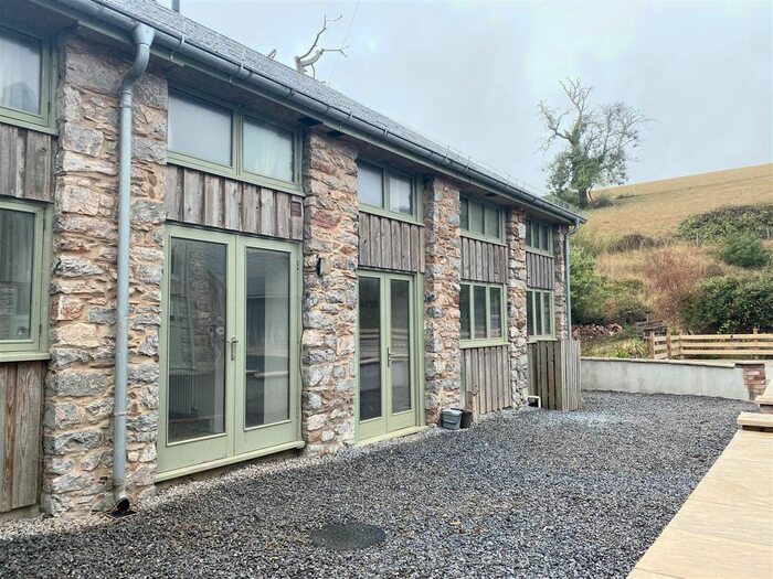 4 Bedroom Barn Conversion To Rent In Westerland, Marldon, Paignton, TQ3