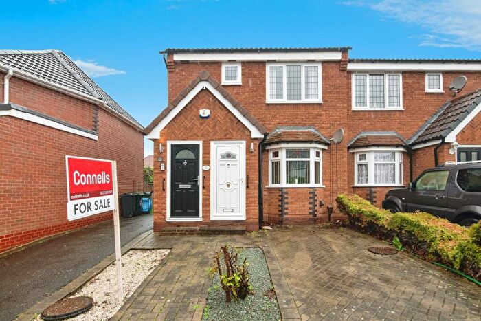 2 Bedroom Maisonette For Sale In Temple Meadows Road, West Bromwich, B71