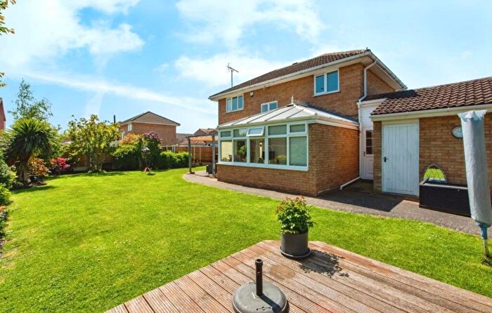 4 Bedroom Detached House To Rent In Medlar Road, Grays, RM17