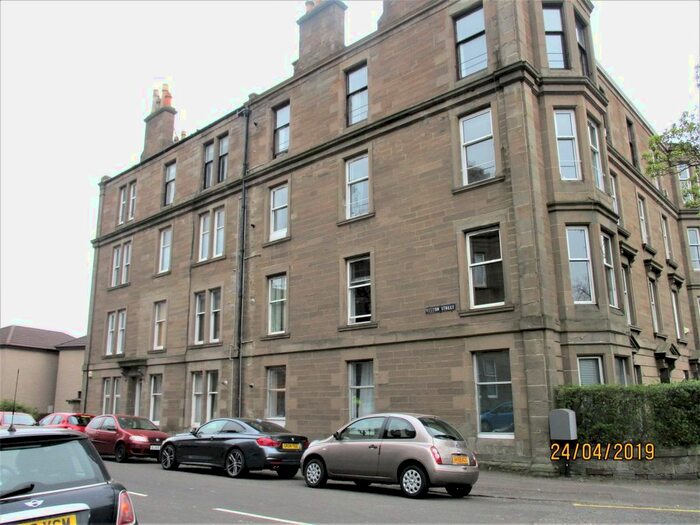 2 Bedroom Flat To Rent In Lytton Street, Dundee, DD2