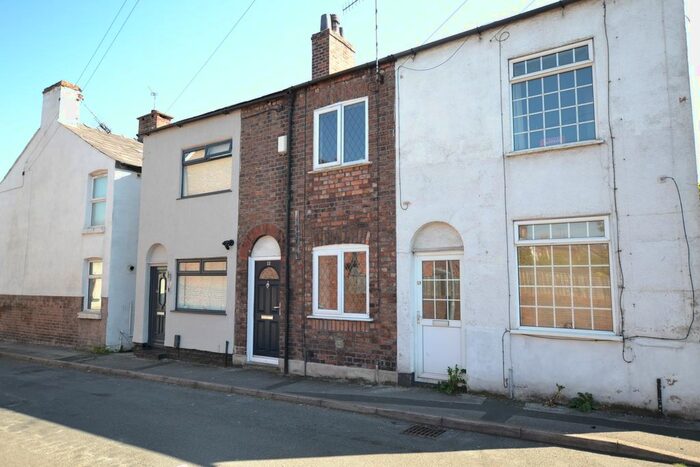2 Bedroom Terraced House To Rent In Brough Street West, Macclesfield, SK11