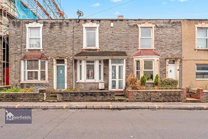 2 Bedroom House For Sale In Two Mile Hill Road, BS15