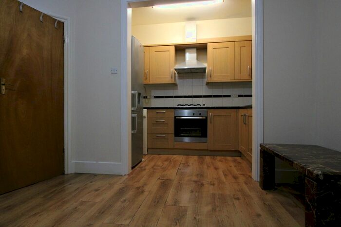 1 Bedroom Flat To Rent In Westmead Road, Sutton, SM1