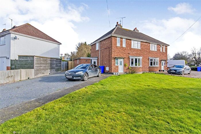 3 Bedroom Semi-Detached House For Sale In Edinburgh Drive, Kirton, Boston, Lincolnshire, PE20