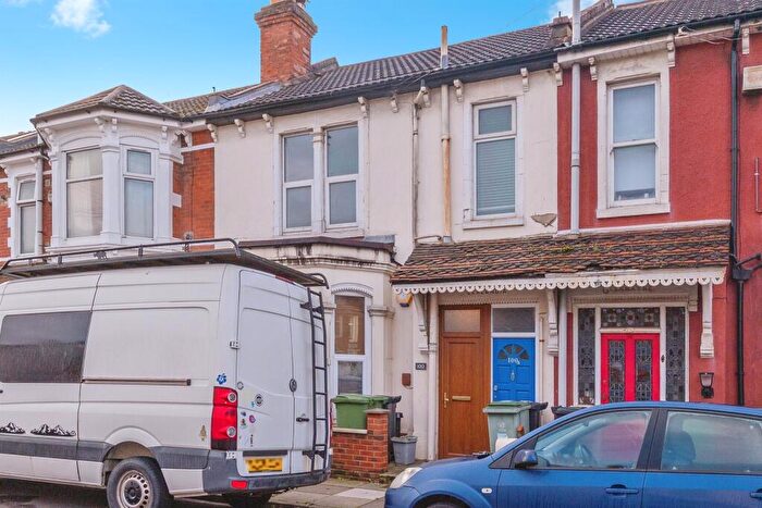 1 Bedroom Flat For Sale In Orchard Road, Southsea, PO4