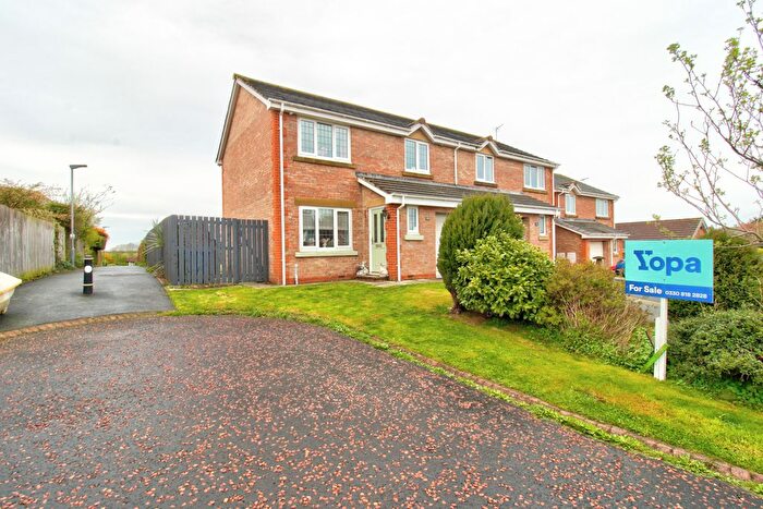 3 Bedroom Semi-Detached House For Sale In The Close, Morpeth, NE65