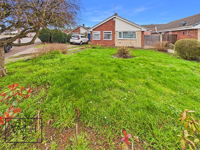 2 Bedroom Detached Bungalow For Sale In The Lings, Armthorpe, Doncaster, DN3