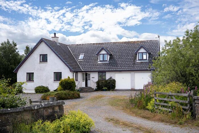 6 Bedroom Detached House For Sale In Tillymoburn, Killen, IV9