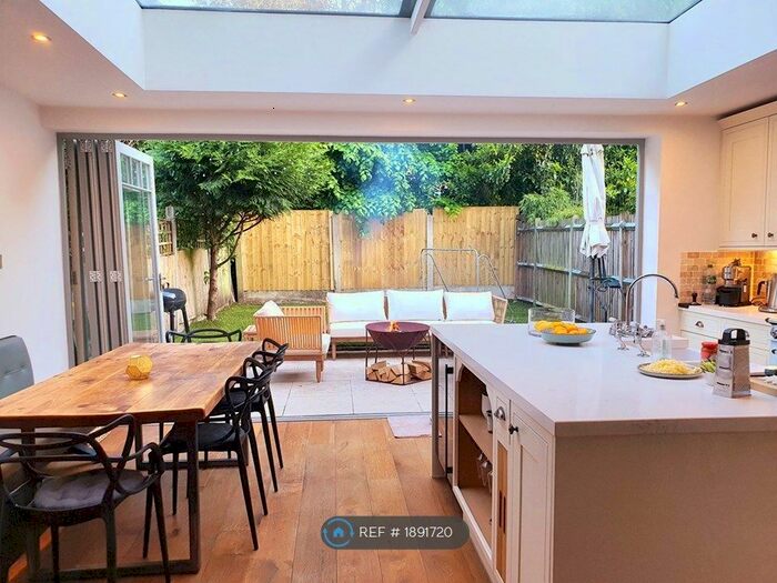 2 Bedroom Terraced House To Rent In Denton Rd, Twickenham, TW1