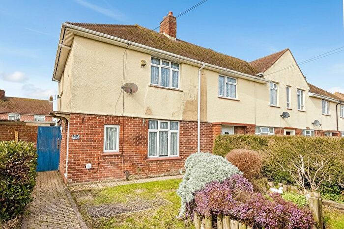 2 Bedroom End Terrace House For Sale In Gregson Avenue, Bridgemary, PO13