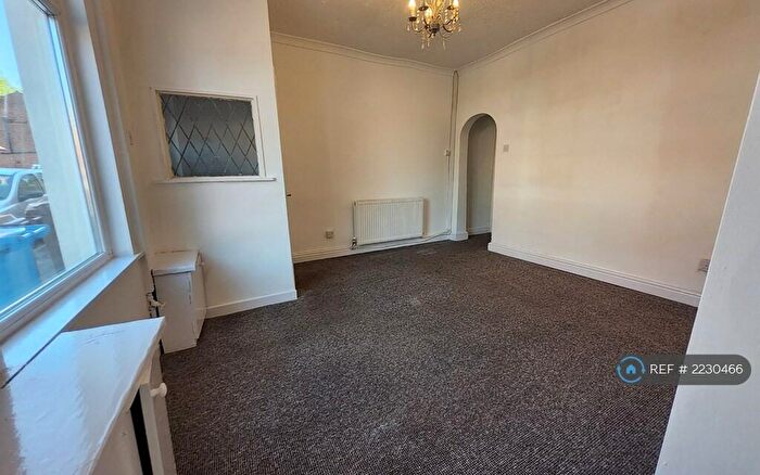 3 Bedroom Terraced House To Rent In Brown Street, Failsworth, Manchester, M35